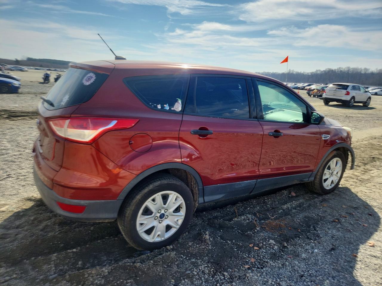 2016 Ford Escape S - Фото 3