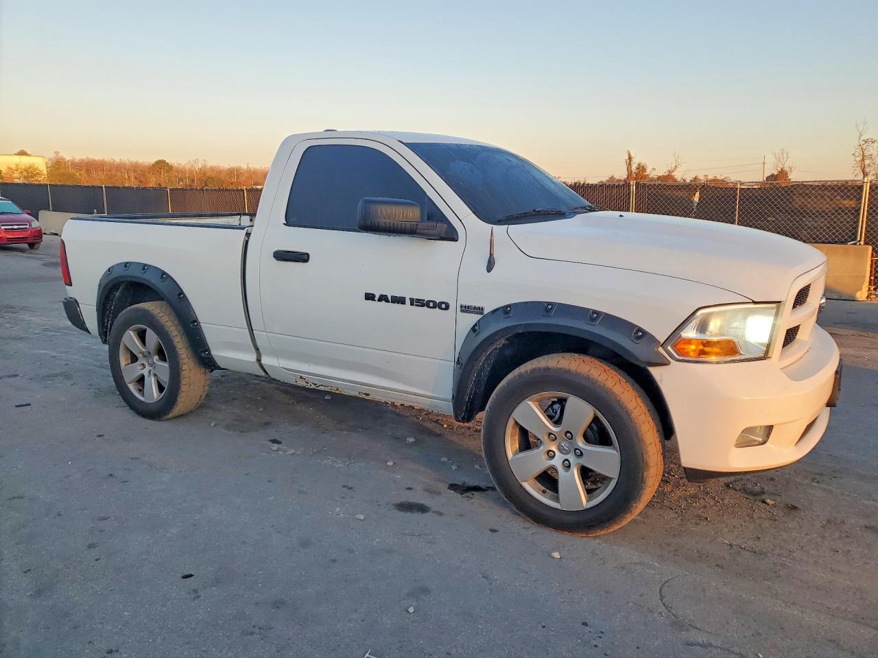 2012 Dodge Ram 1500 St - Фото 4