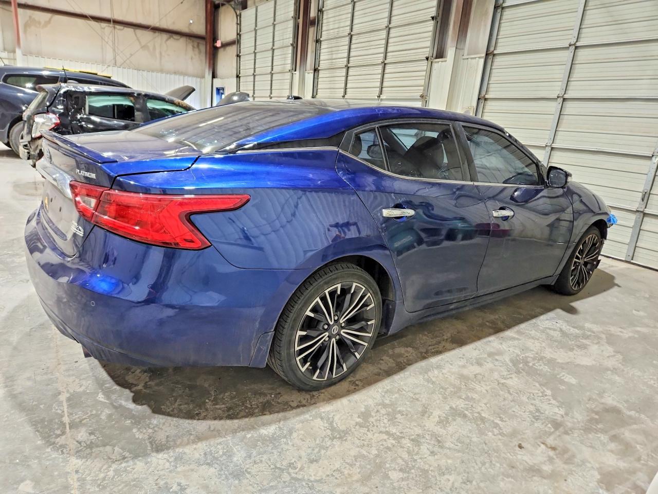 2017 Nissan Maxima 3.5S - Фото 3