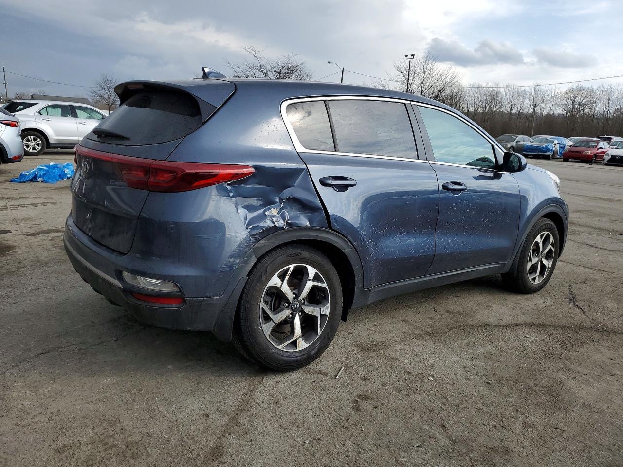 2020 Kia Sportage Lx - Image 3