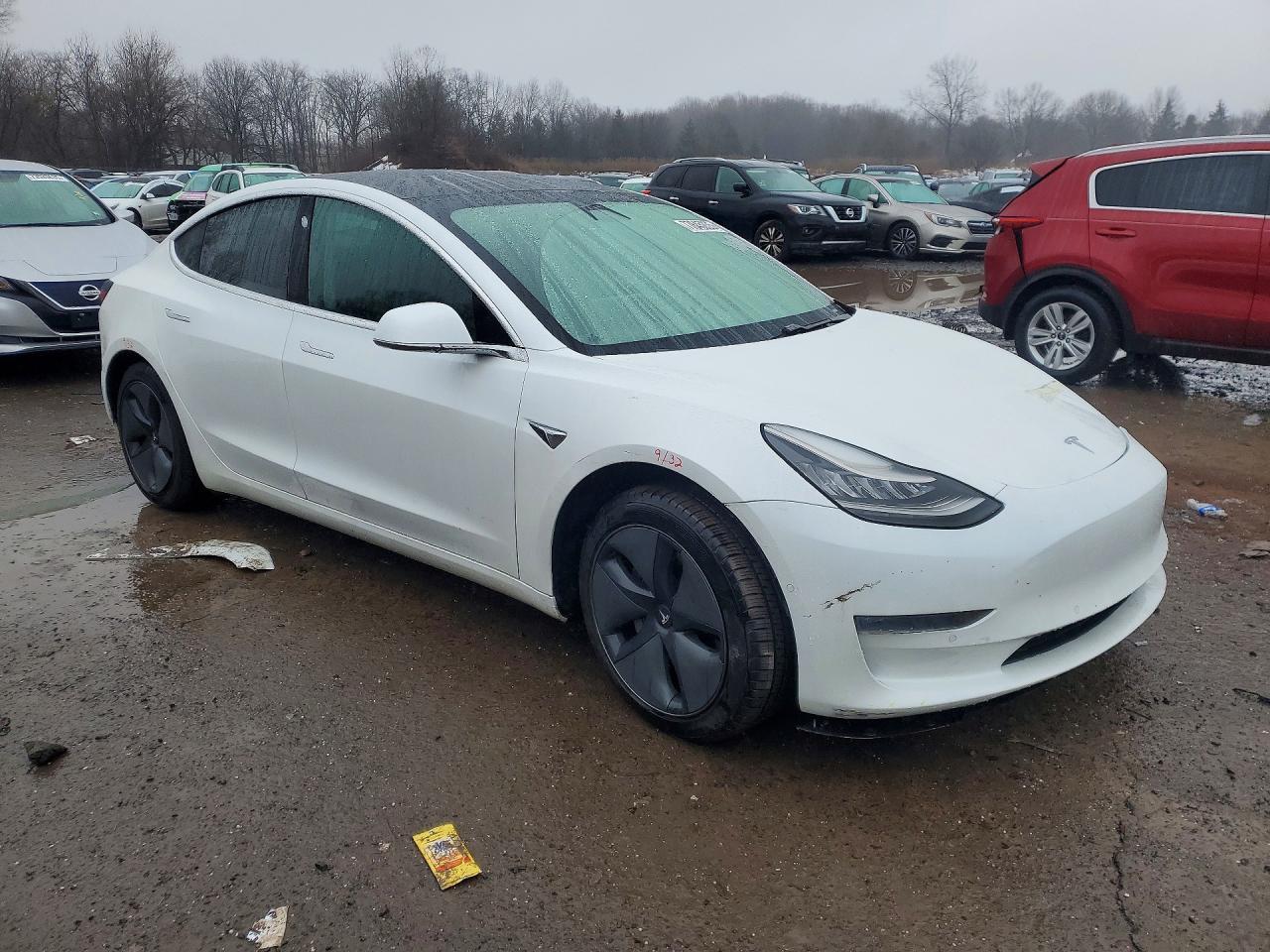 2020 Tesla Model 3 - Image 4
