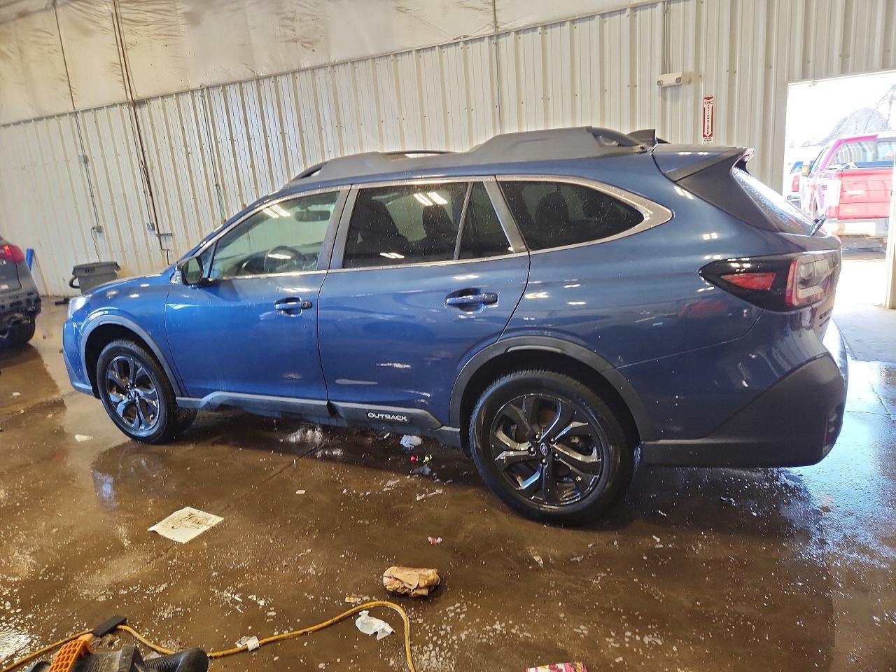 2020 Subaru Outback Onyx Edition Xt - Image 2