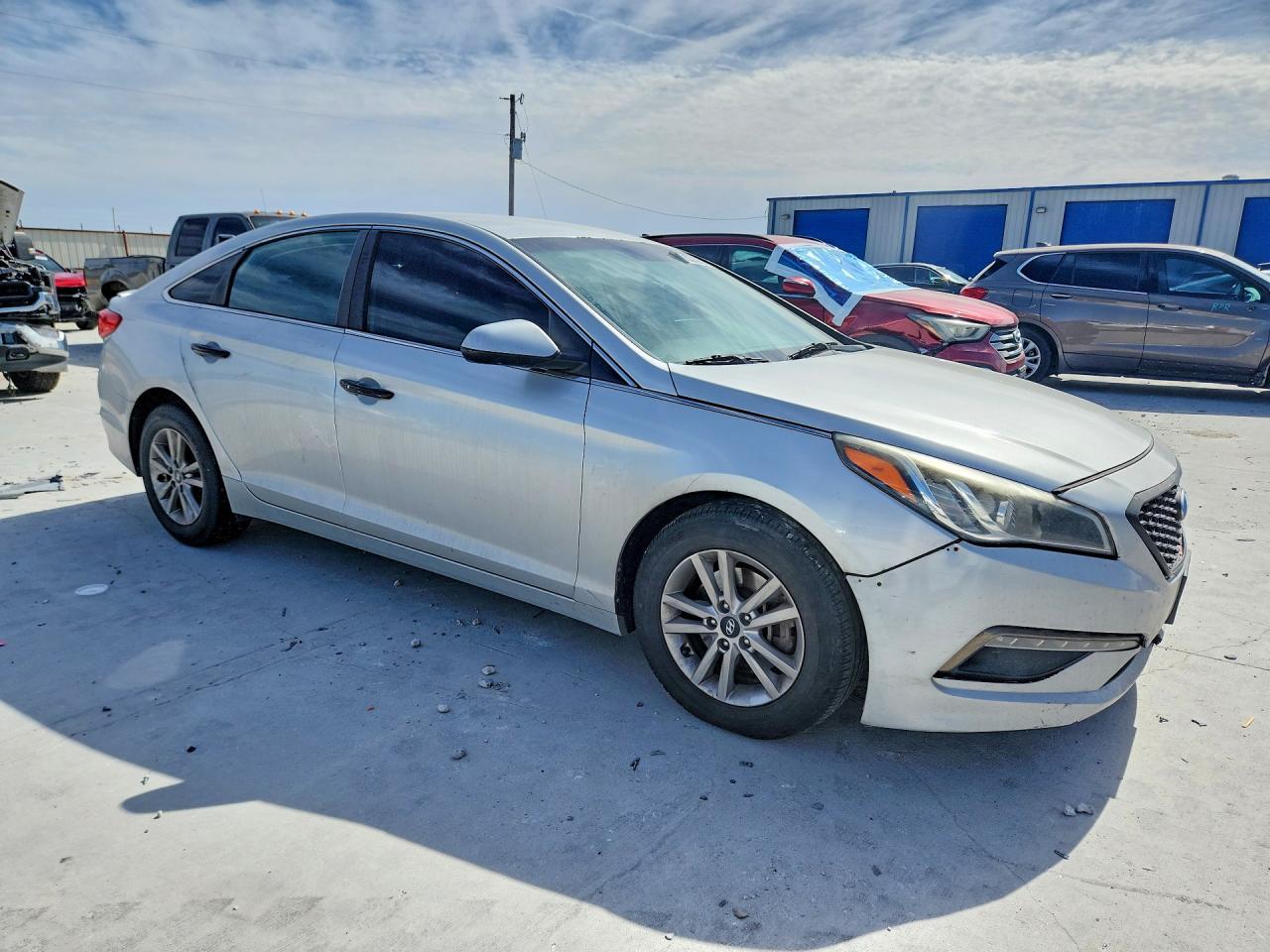 2016 Hyundai Sonata Base - Image 4