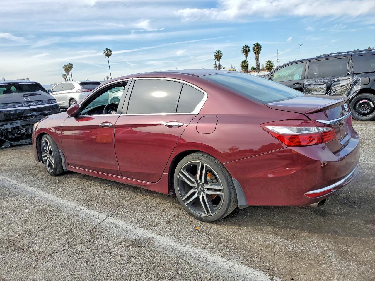 2016 Honda Accord Sport - Фото 2