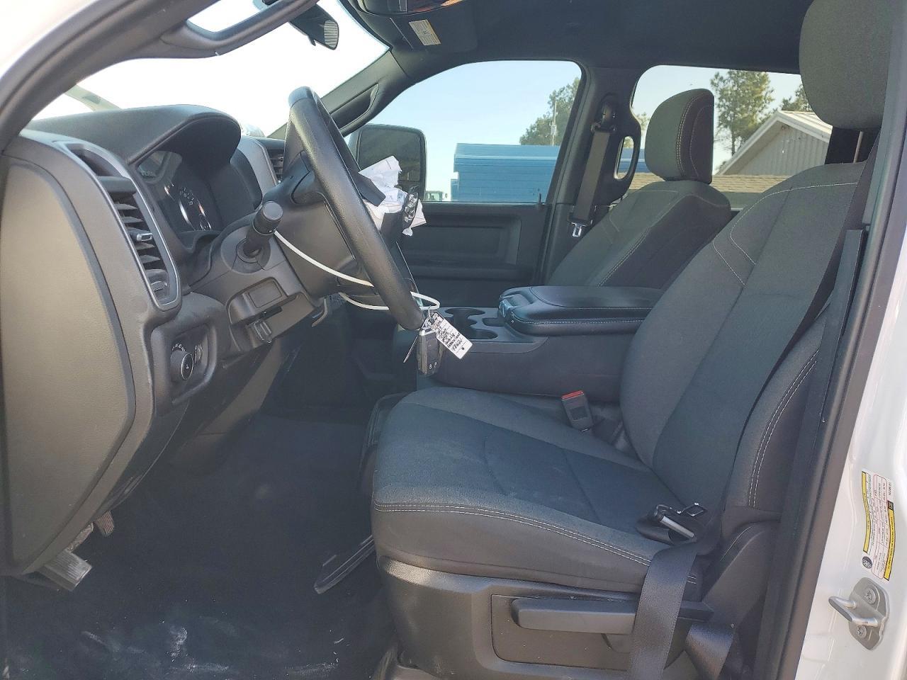 2024 Ram 2500 Tradesman - Фото 7