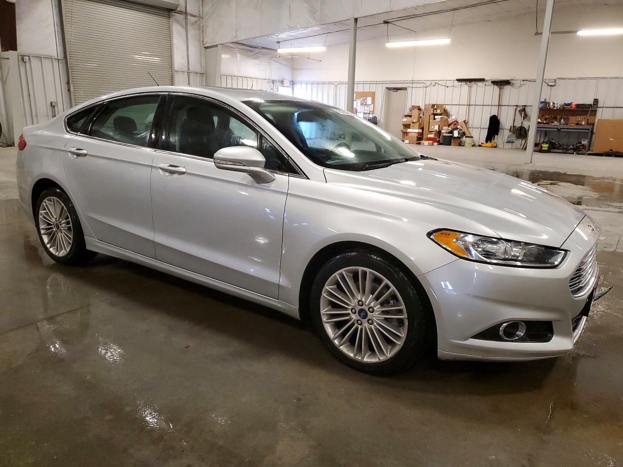 2016 Ford Fusion Se - Image 4