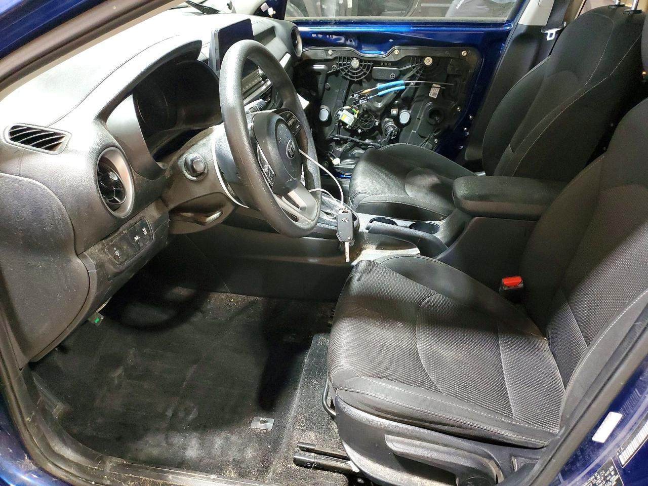 2021 Kia Forte Fe - Image 7