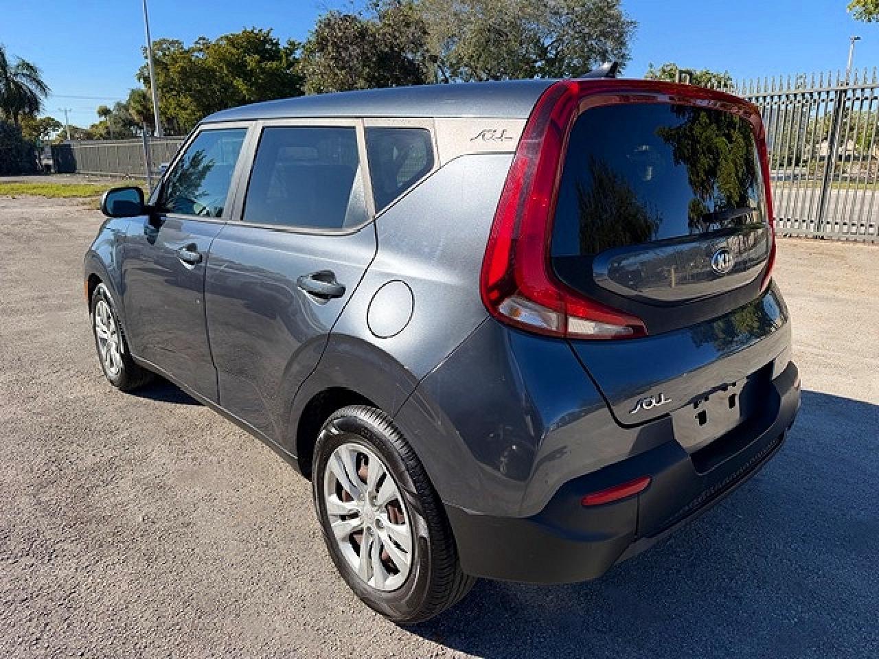 2020 Kia Soul Lx - Image 2