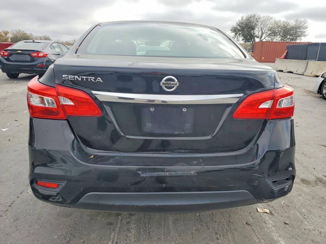 2019 Nissan Sentra S - Фото 6