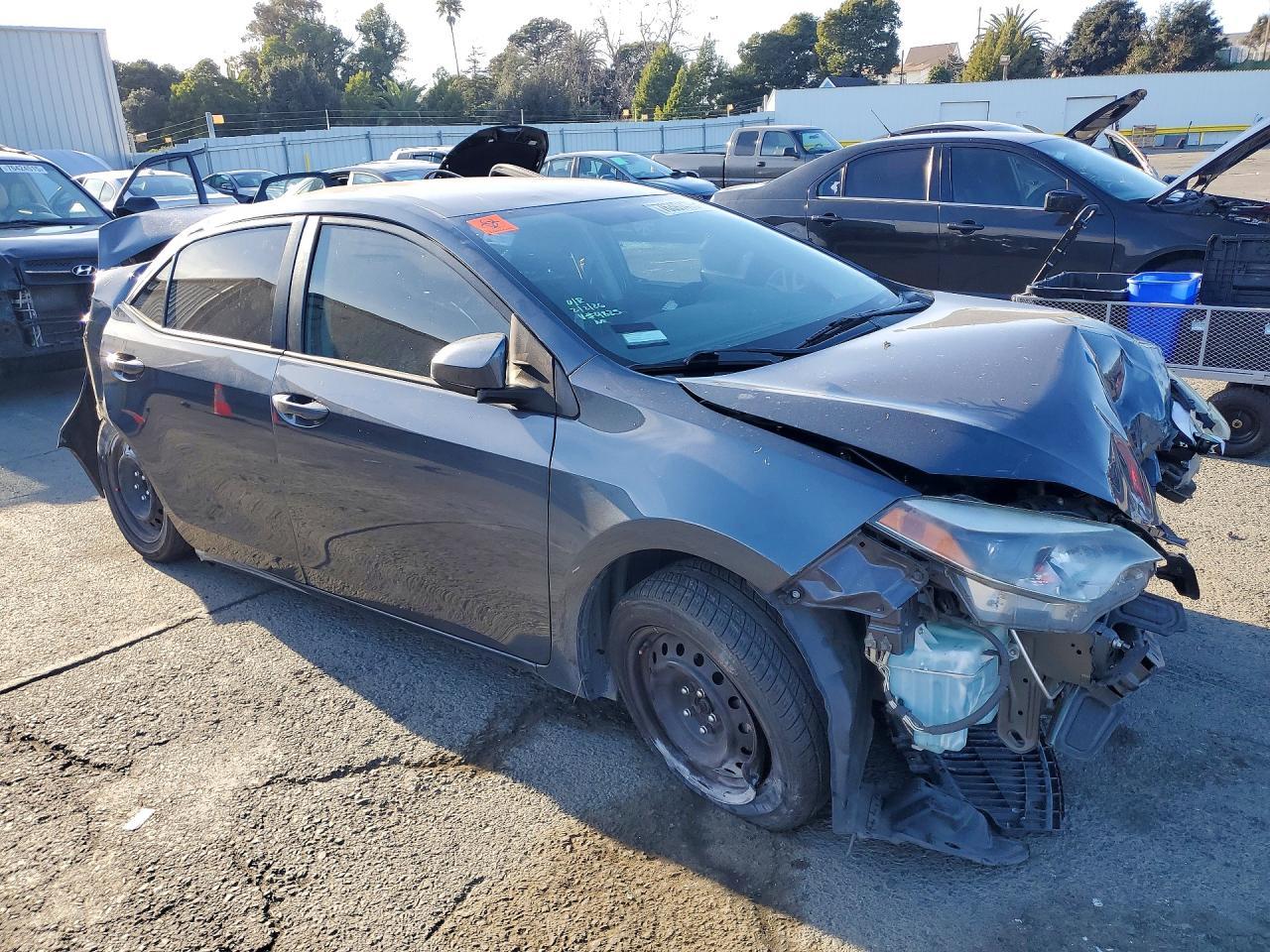 2015 Toyota Corolla L - Image 4