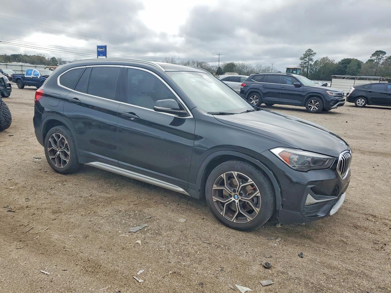 2020 BMW X1 xDrive28I - Image 4