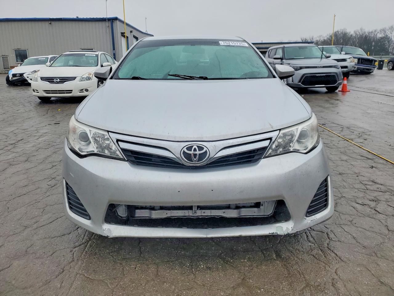 2012 Toyota Camry Base - Фото 5