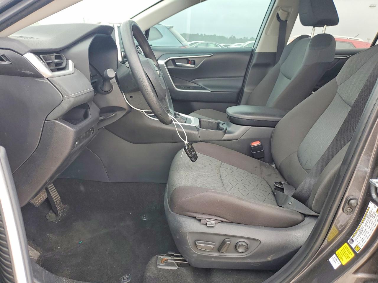 2025 Toyota Rav4 Xle - Фото 7