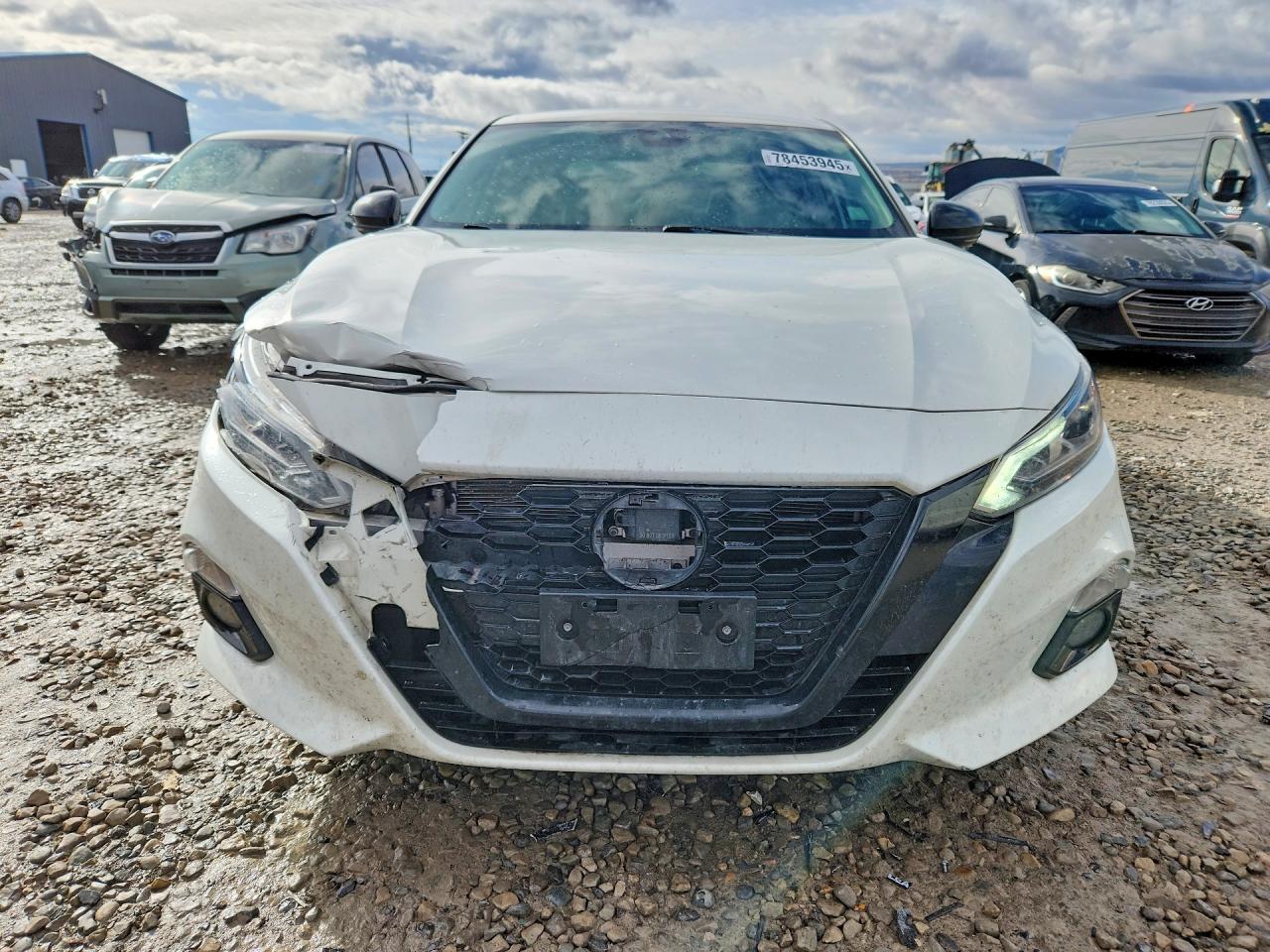 2022 Nissan Altima - Image 5