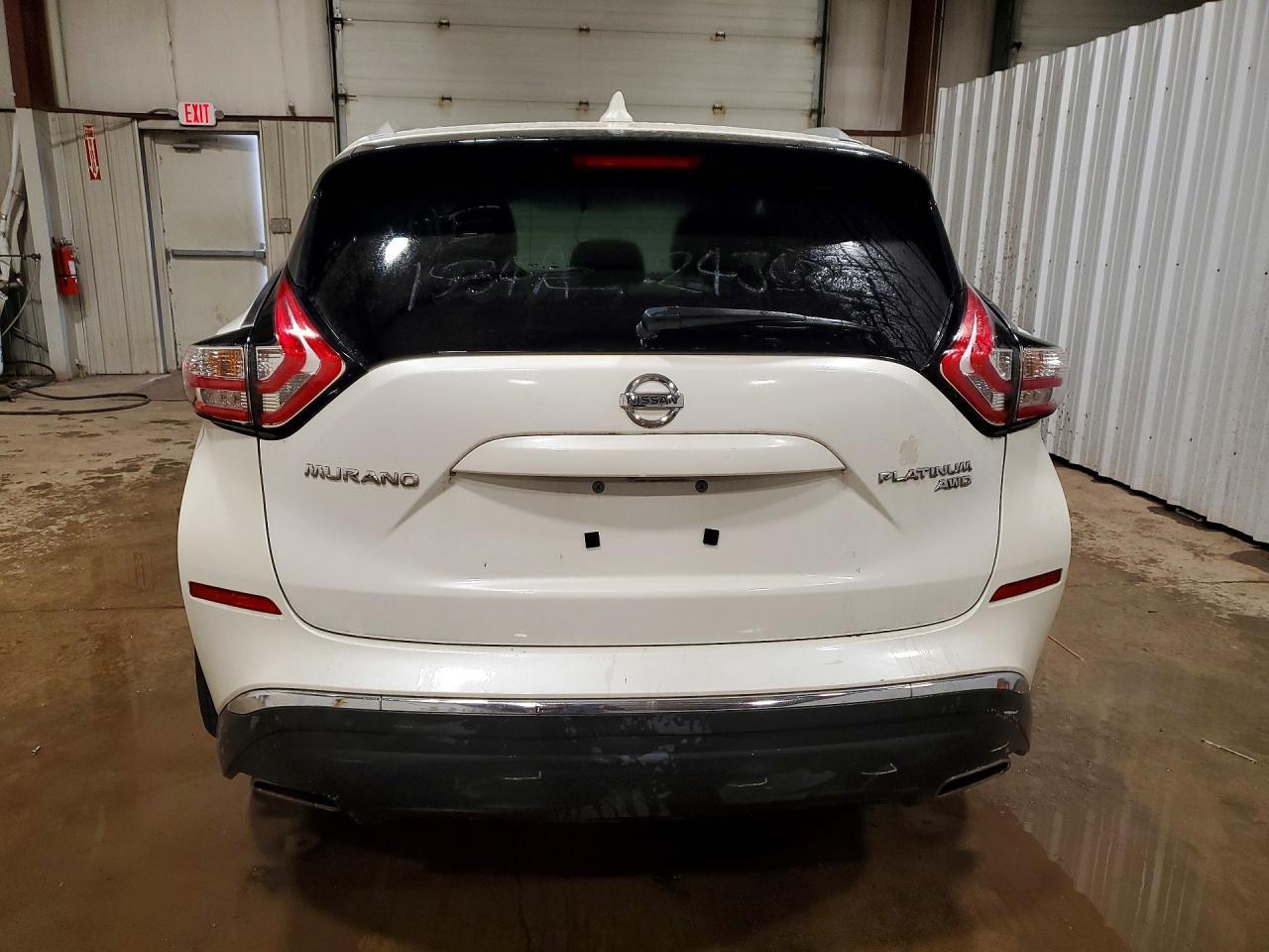 2017 Nissan Murano Platinum - Image 6