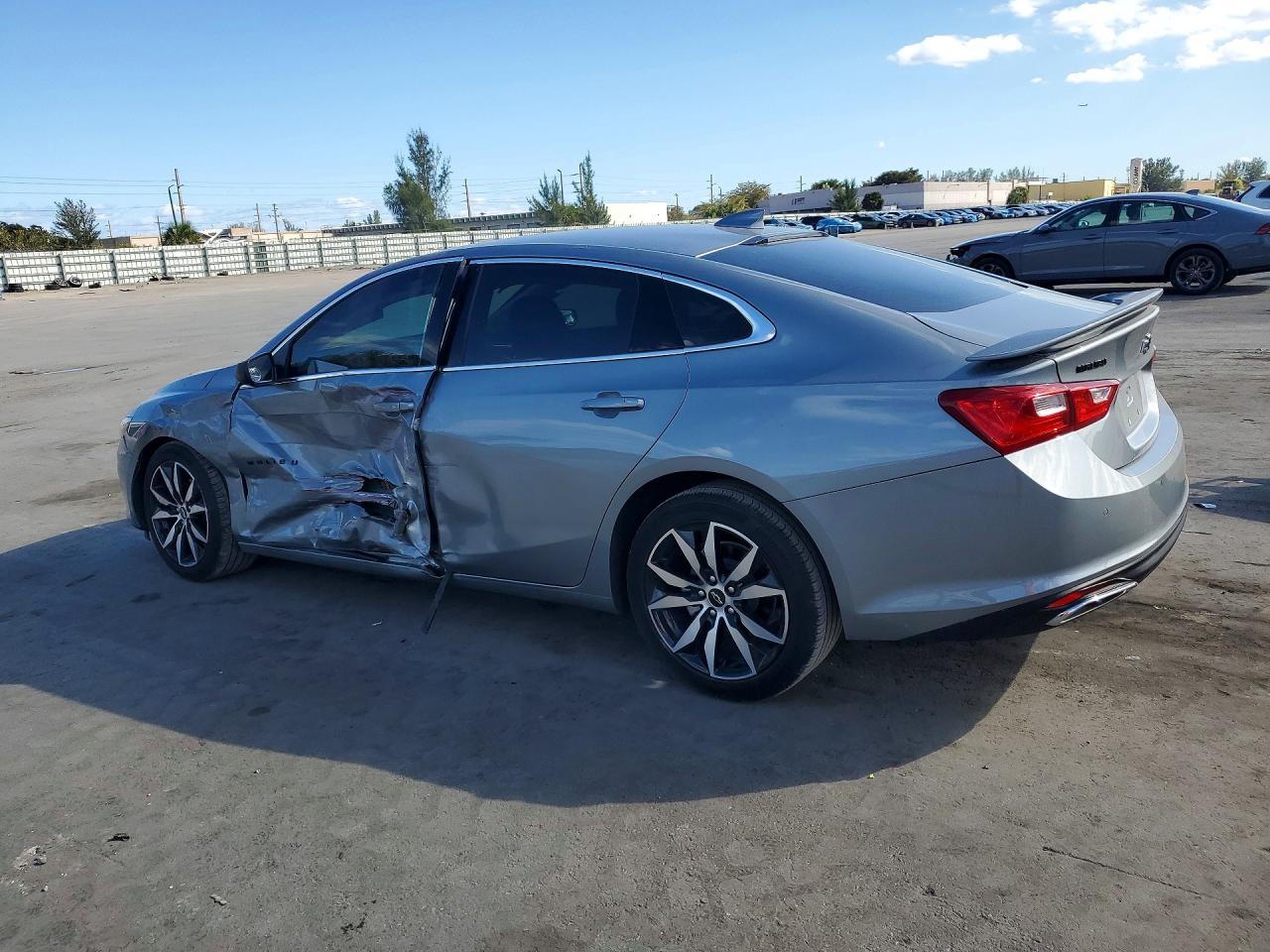 2024 Chevrolet Malibu Rs - Фото 2