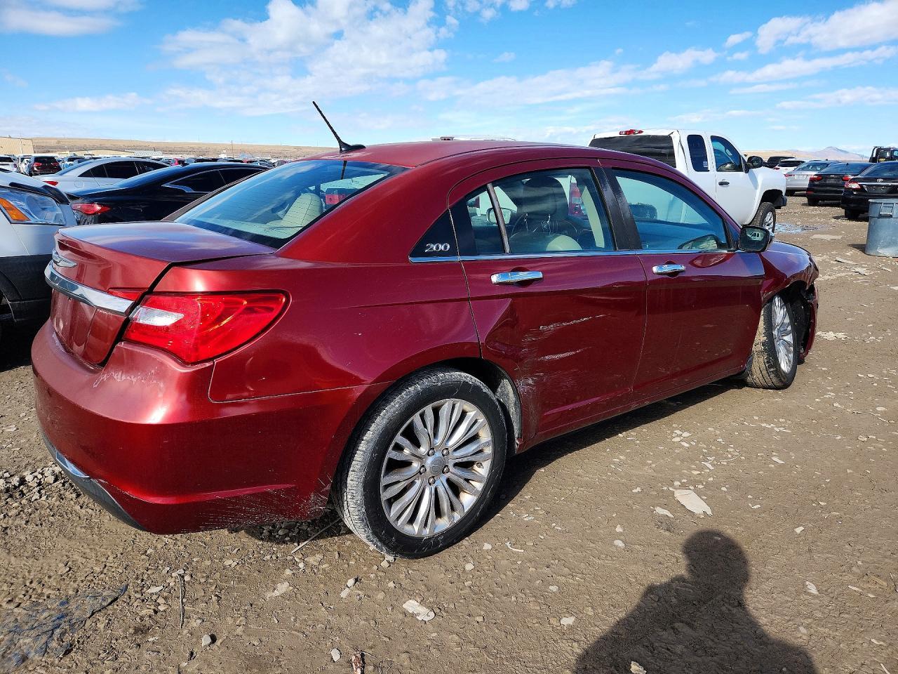 2013 Chrysler 200 Limited - Фото 3