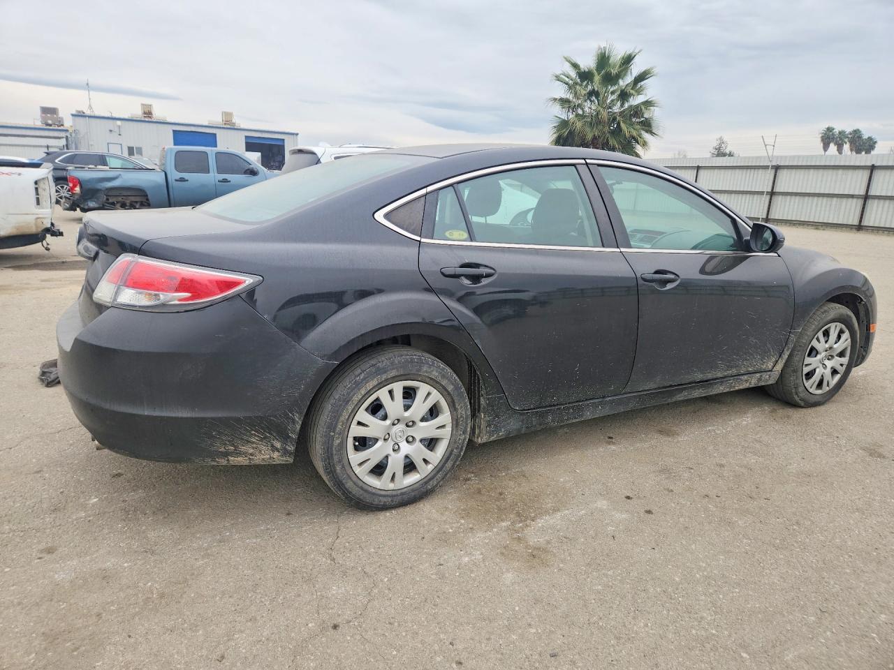 2011 Mazd 6 I - Image 3