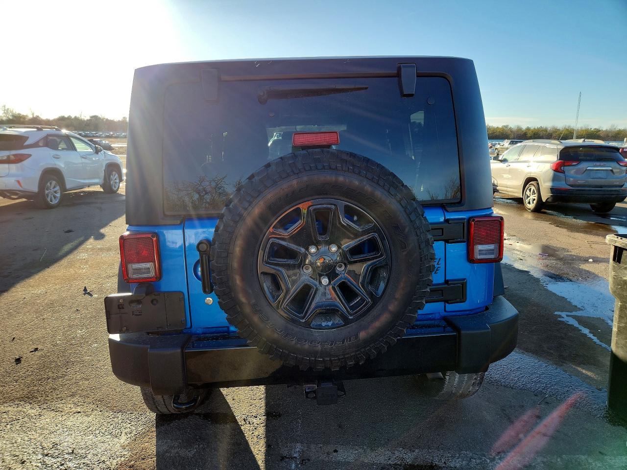 2016 Jeep Wrangler Sport - Фото 6