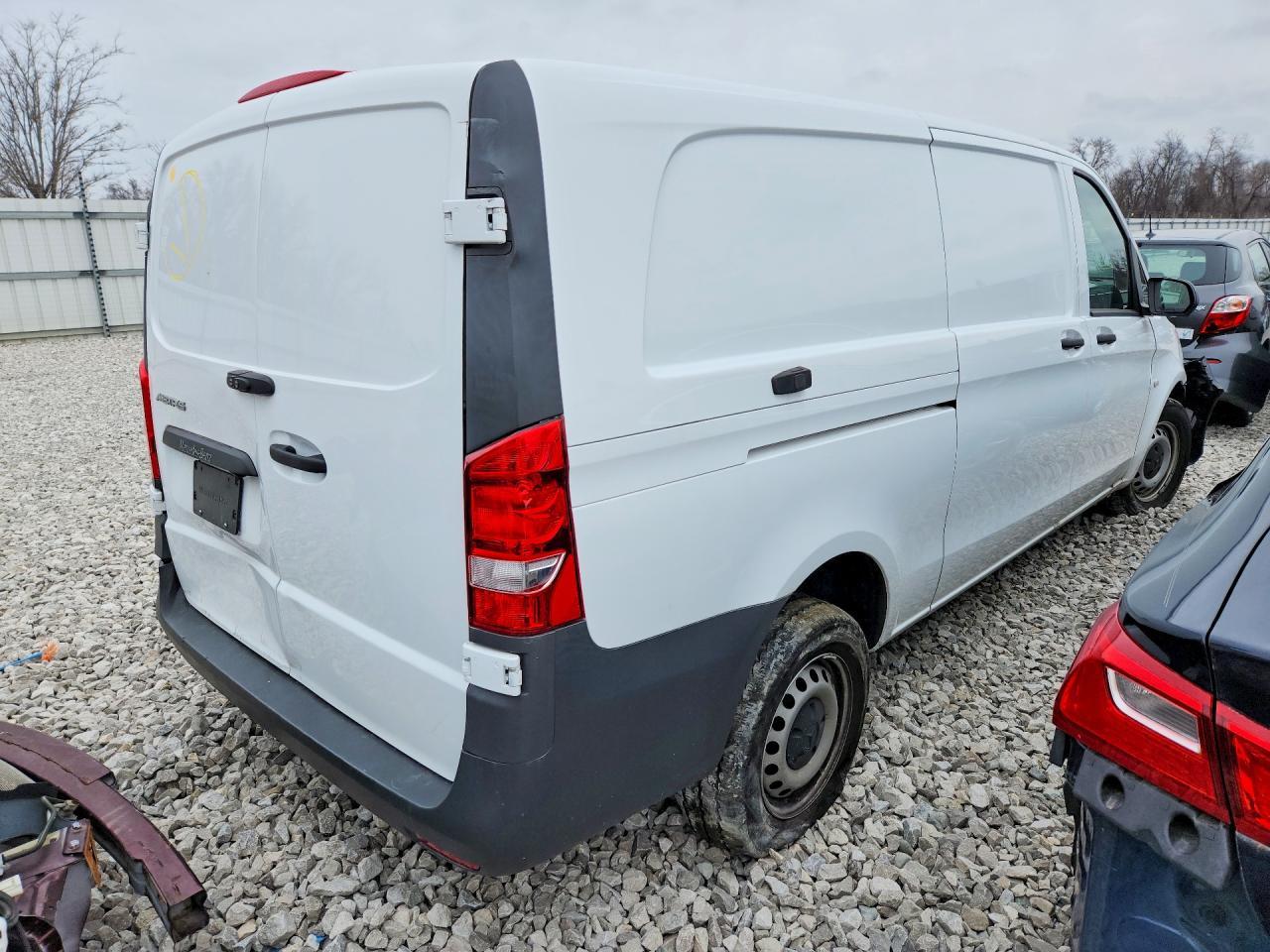 2023 Mercedes-Benz Metris - Image 3