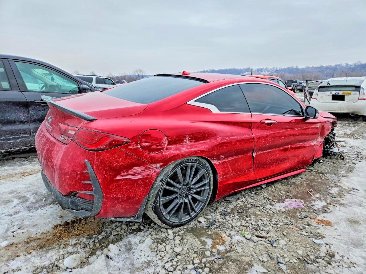 2017 Infiniti Q60 Red Sport 400 - Image 3