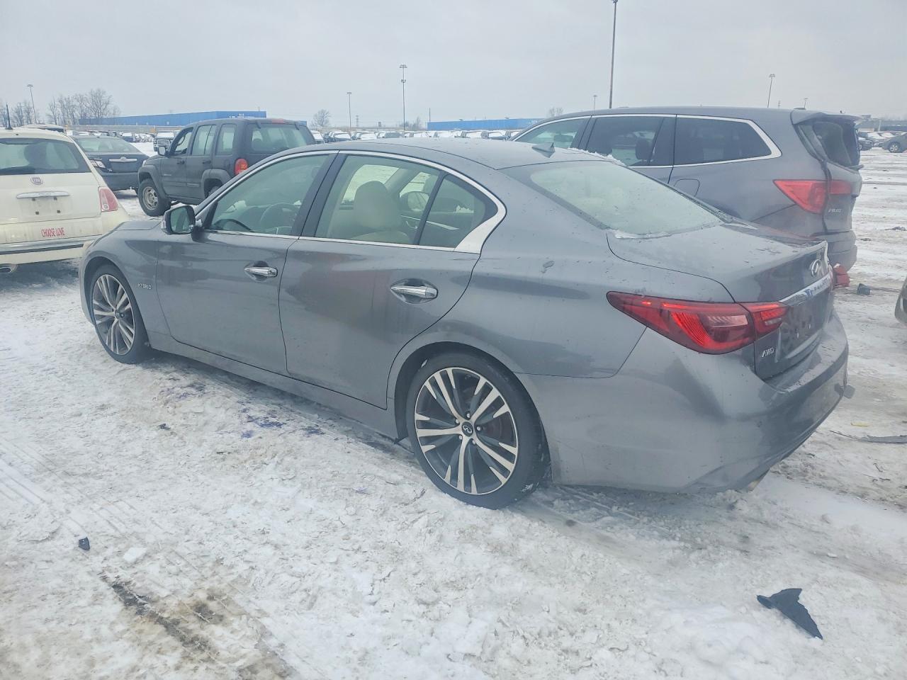 2018 Infiniti Q50 Hybrid Luxe - Image 2