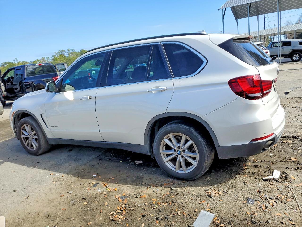 2015 BMW X5 Sdrive35I - Image 2