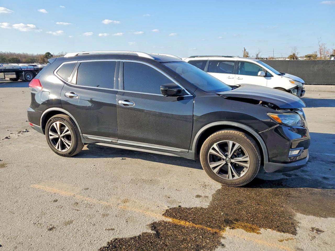 2017 Nissan Rogue Sl - Image 4