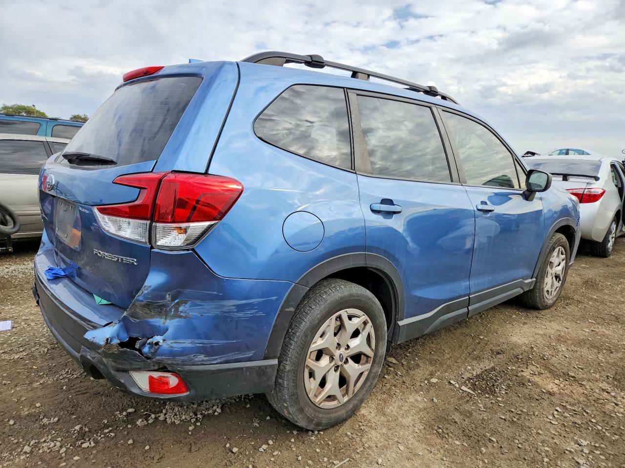 2021 Subaru Forester - Фото 3