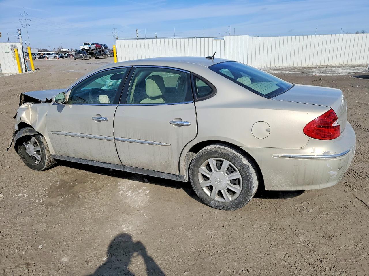 2008 Buick Lacrosse Cx - Фото 2