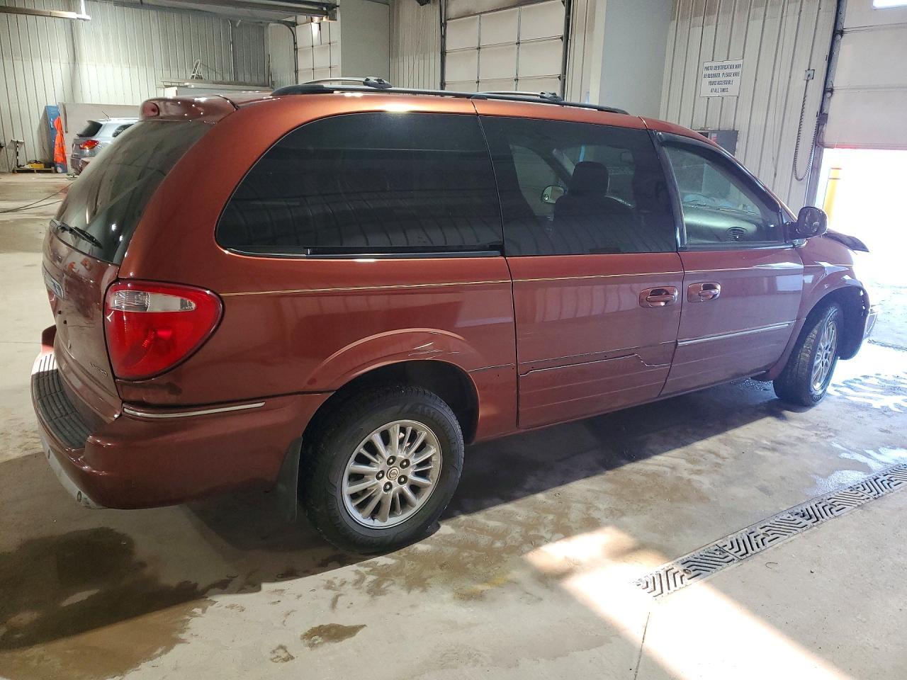2007 Chrysler Town & Country Limited - Фото 3