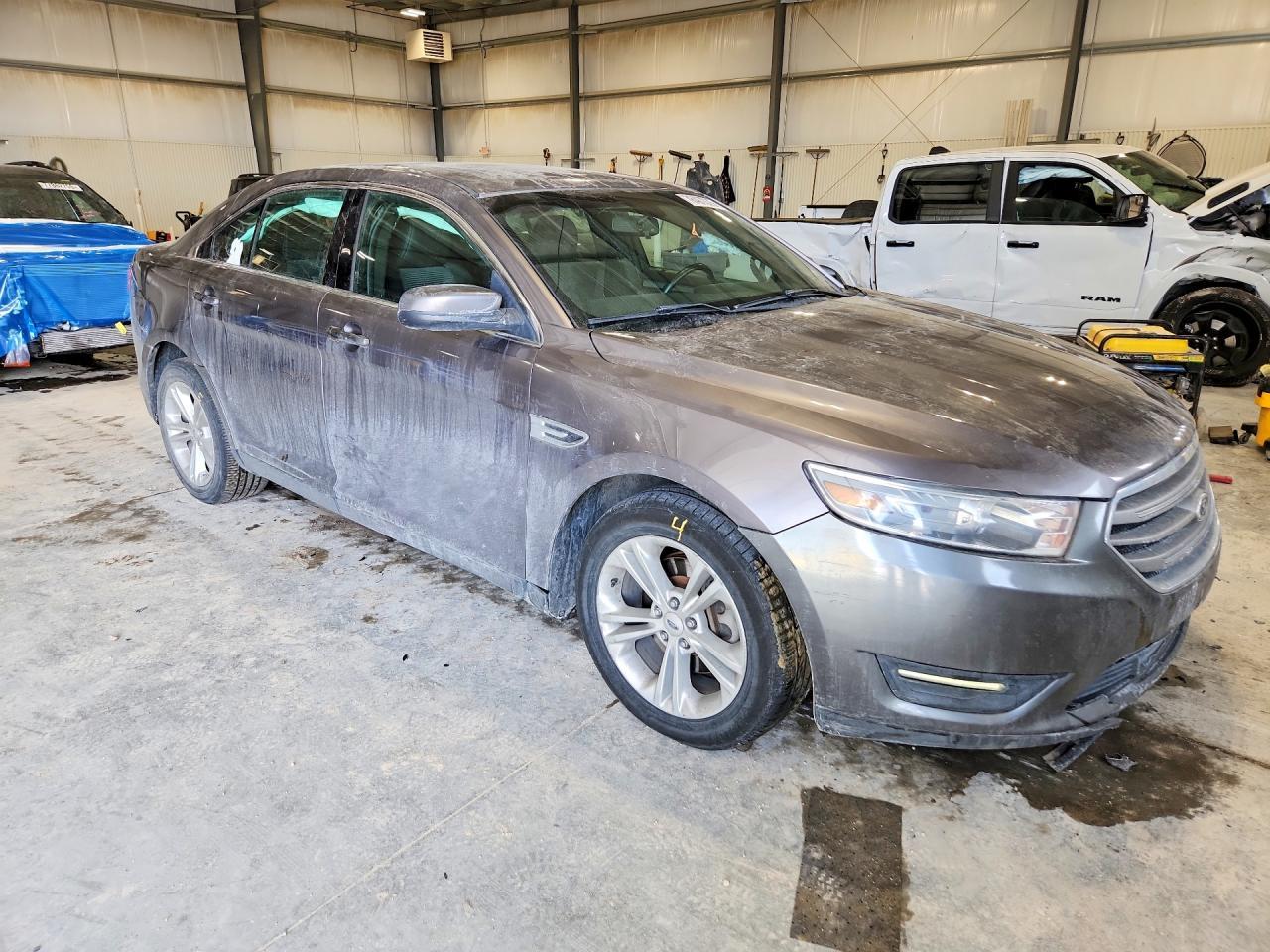 2013 Ford Taurus Sel - Фото 4