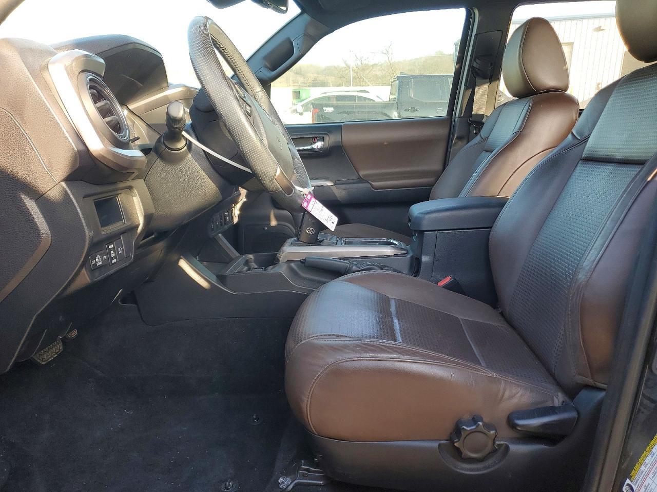 2018 Toyota Tacoma Double Cab - Фото 7