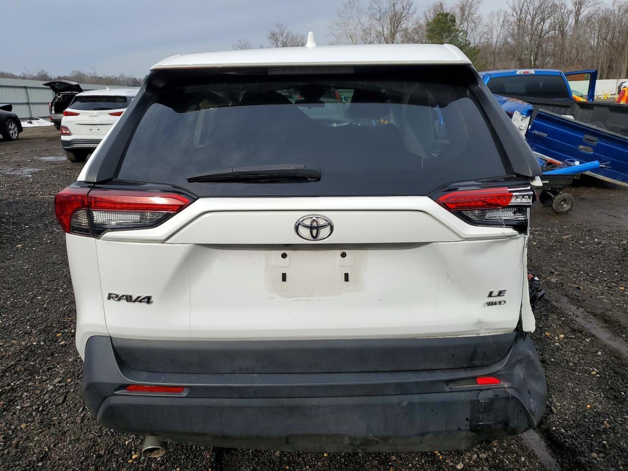 2023 Toyota Rav4 Le - Фото 6
