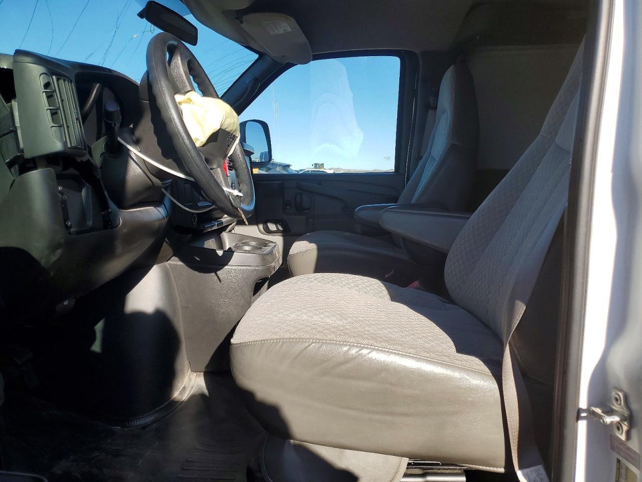 2006 Chevrolet Express 1500 Utlity Van - Фото 7