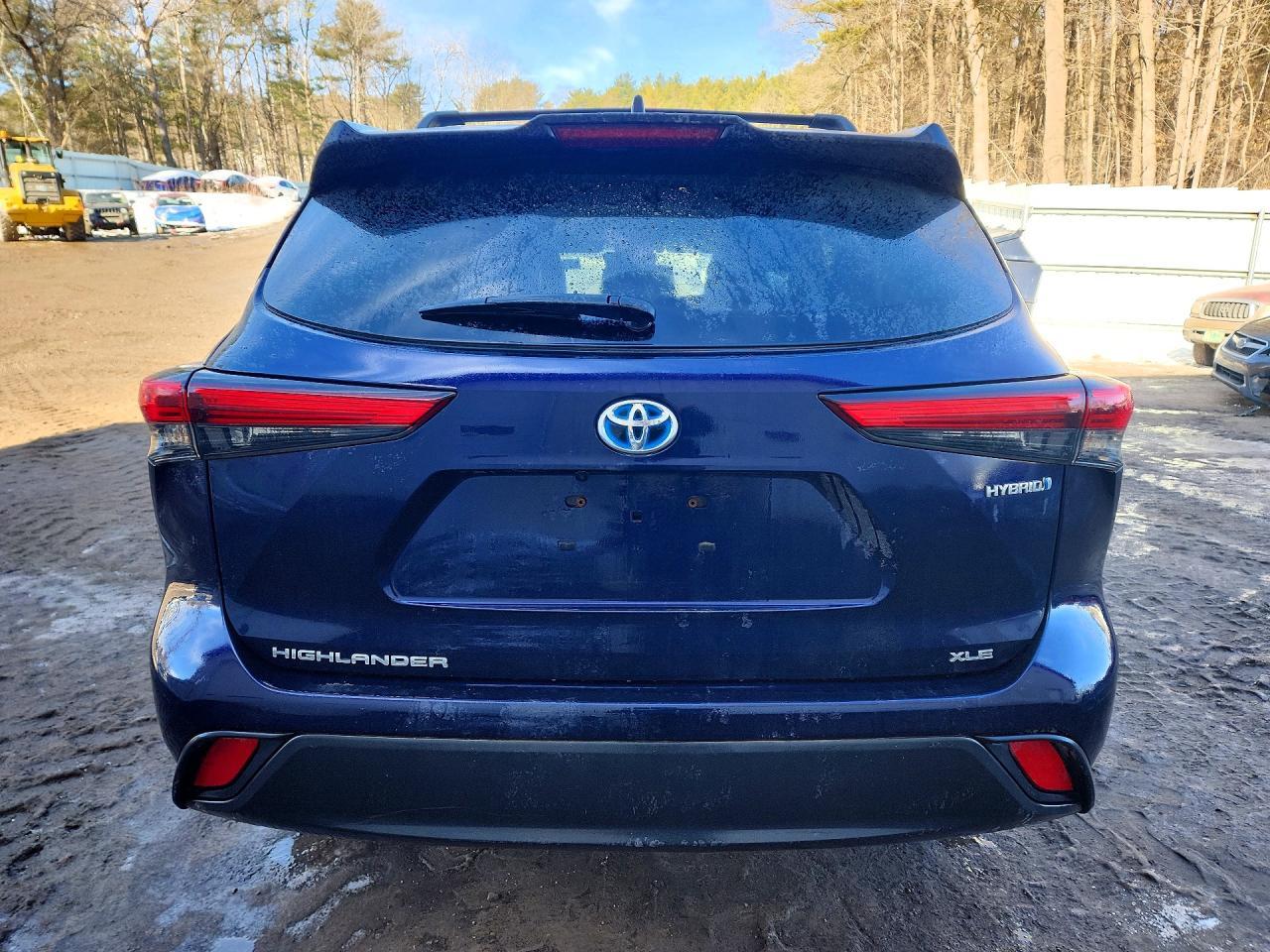 2021 Toyota Highlander Hybrid Xle - Image 6