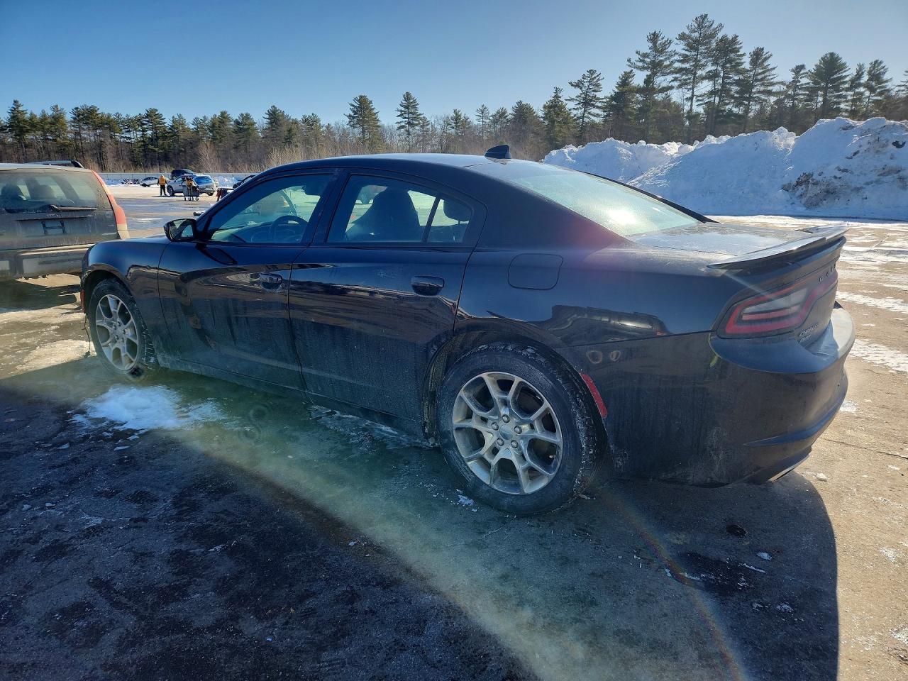 2016 Dodge Charger Sxt - Image 2