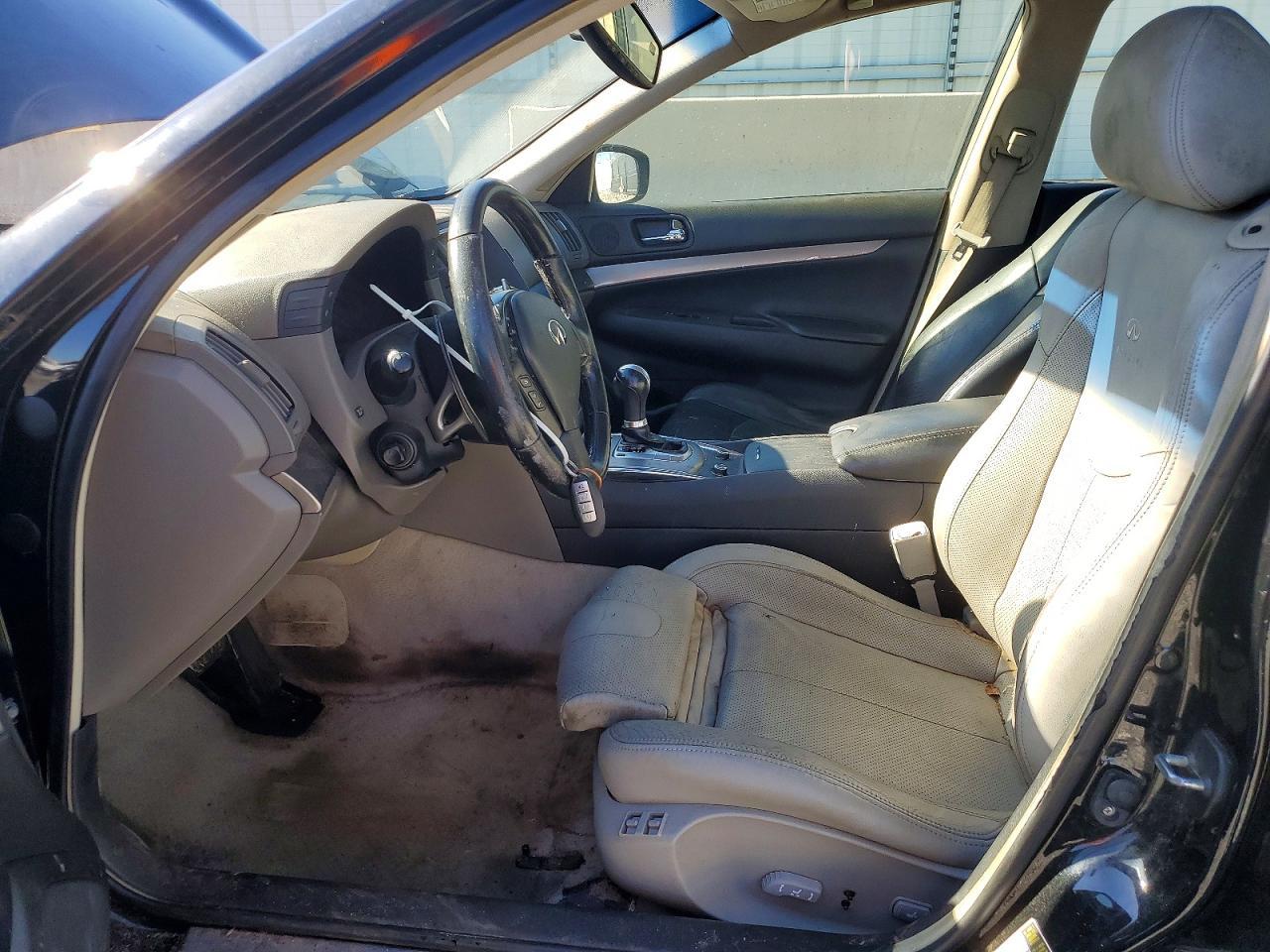 2015 Infiniti Q40 Base - Image 7