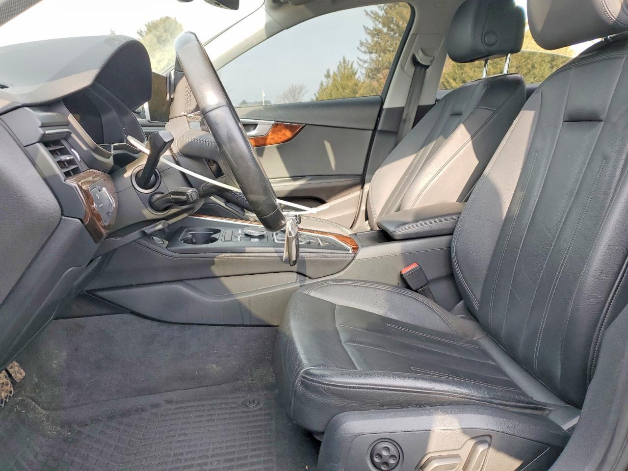 2019 Audi A4 Premium Plus - Фото 7