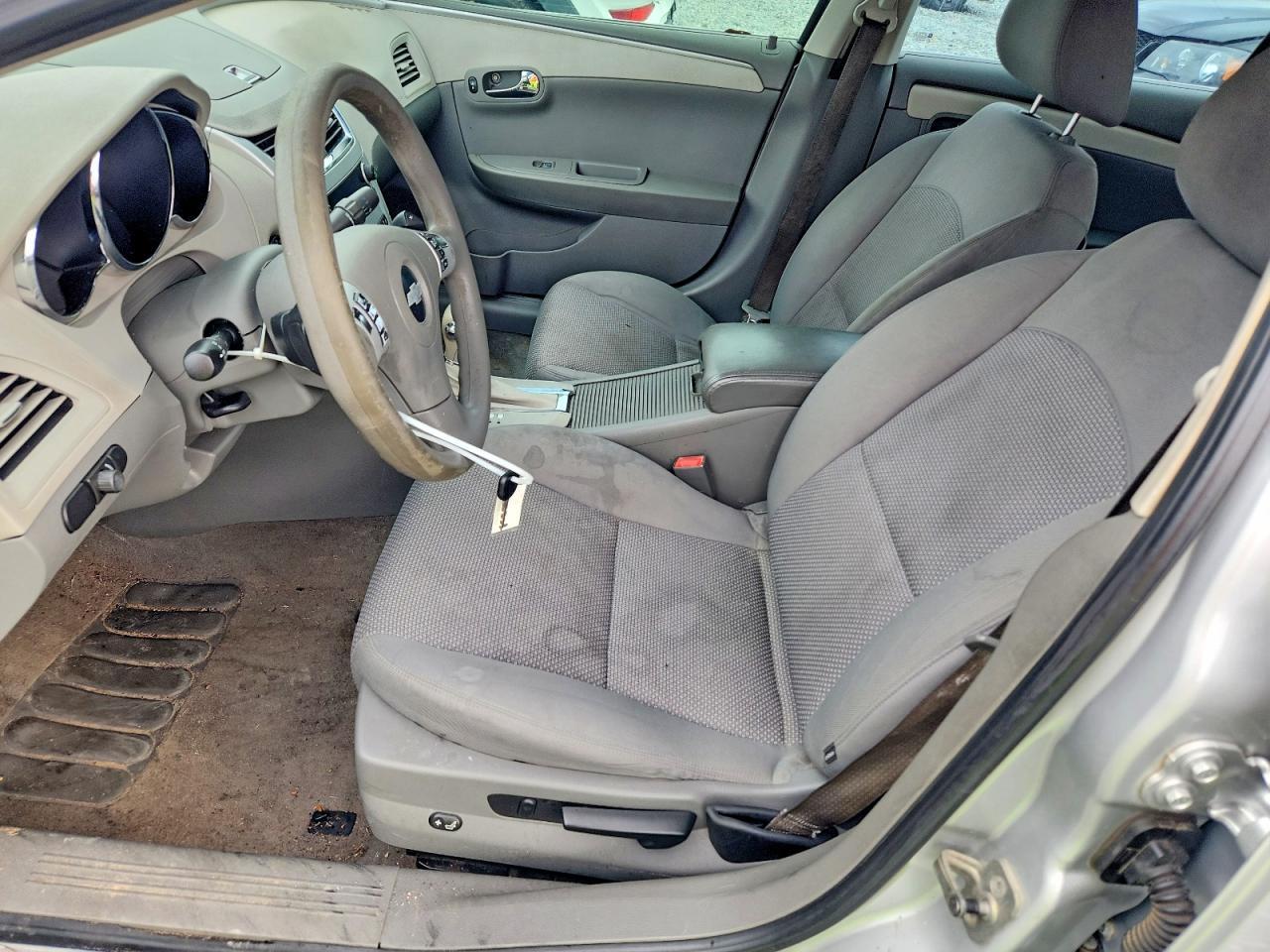 2010 Chevrolet Malibu 1Lt - Image 7