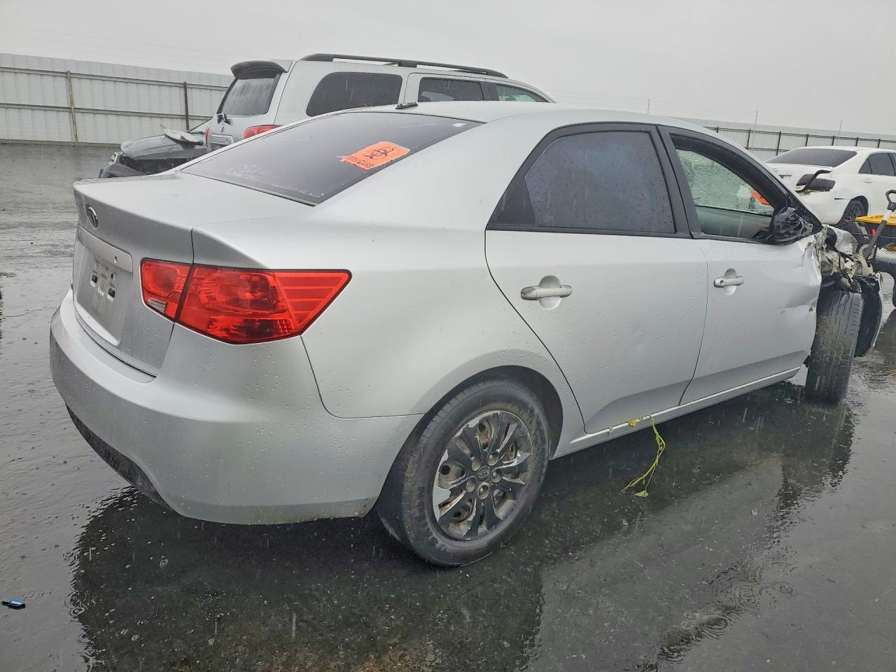 2010 Kia Forte - Фото 3