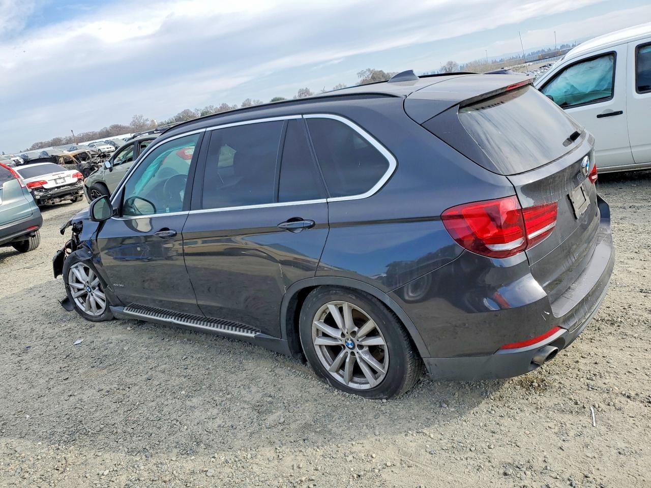 2015 BMW X5 xDrive35I - Image 2