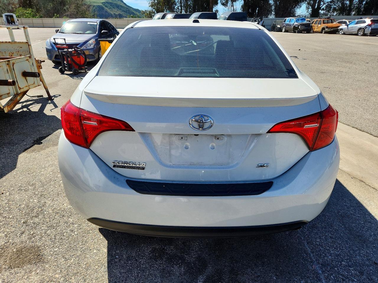 2017 Toyota Corolla L - Фото 6