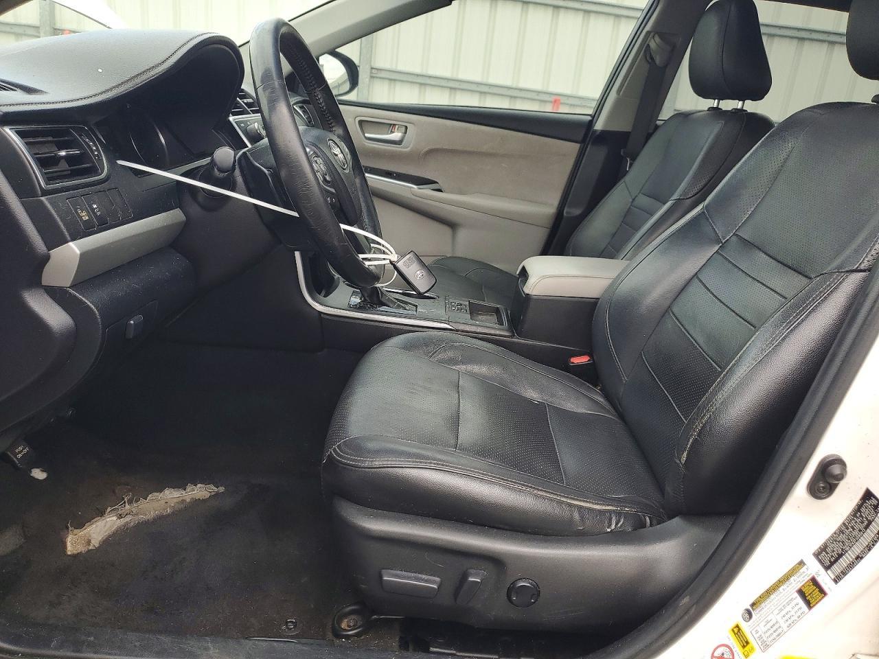 2015 Toyota Camry Xse V6 - Image 7