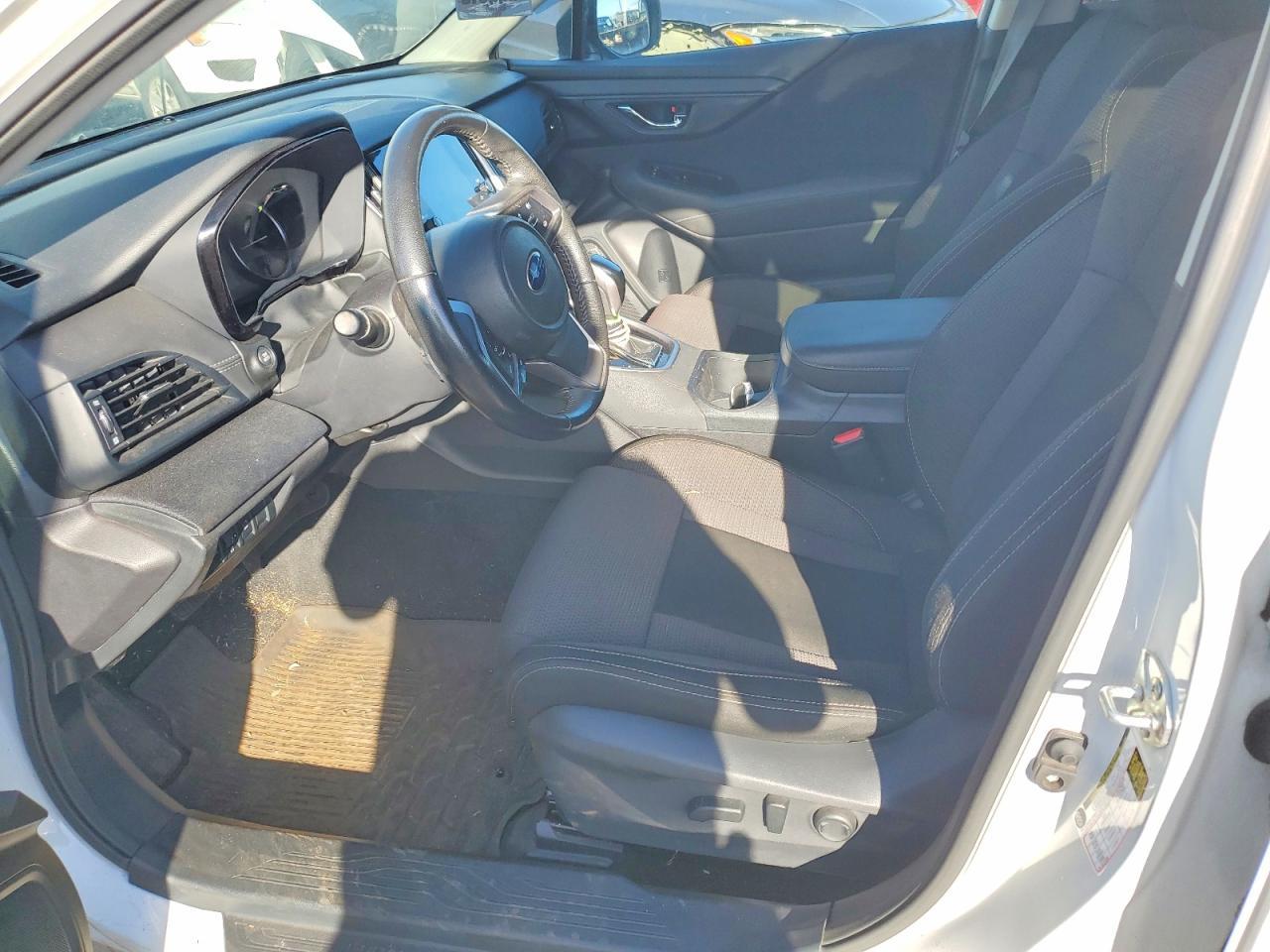 2022 Subaru Outback Premium - Фото 7