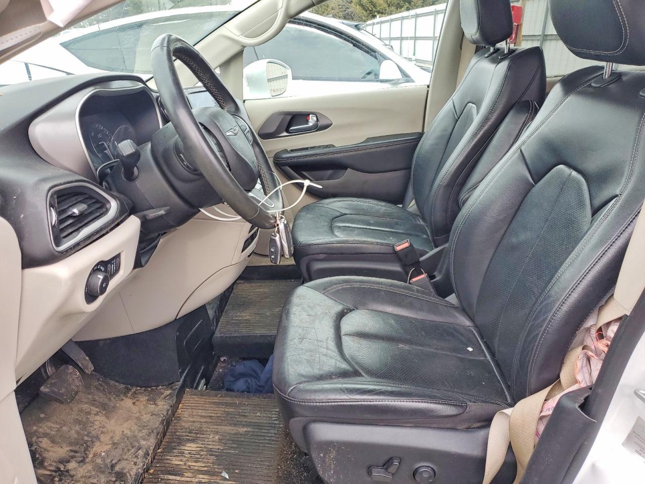 2022 Chrysler Pacifica Touring L - Фото 7