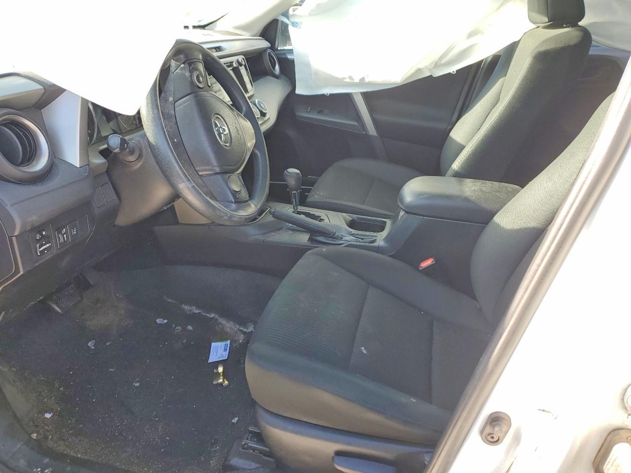 2017 Toyota Rav4 Le - Фото 7