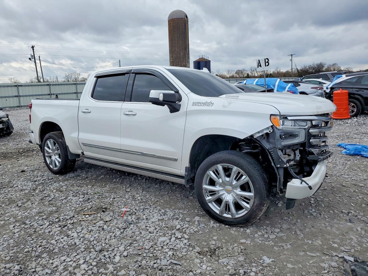 2024 Chevrolet Silverado K1500 High Country - Фото 4