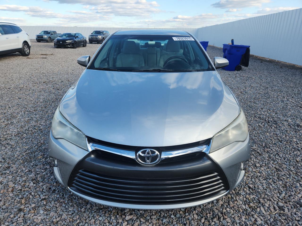 2015 Toyota Camry Le - Фото 5