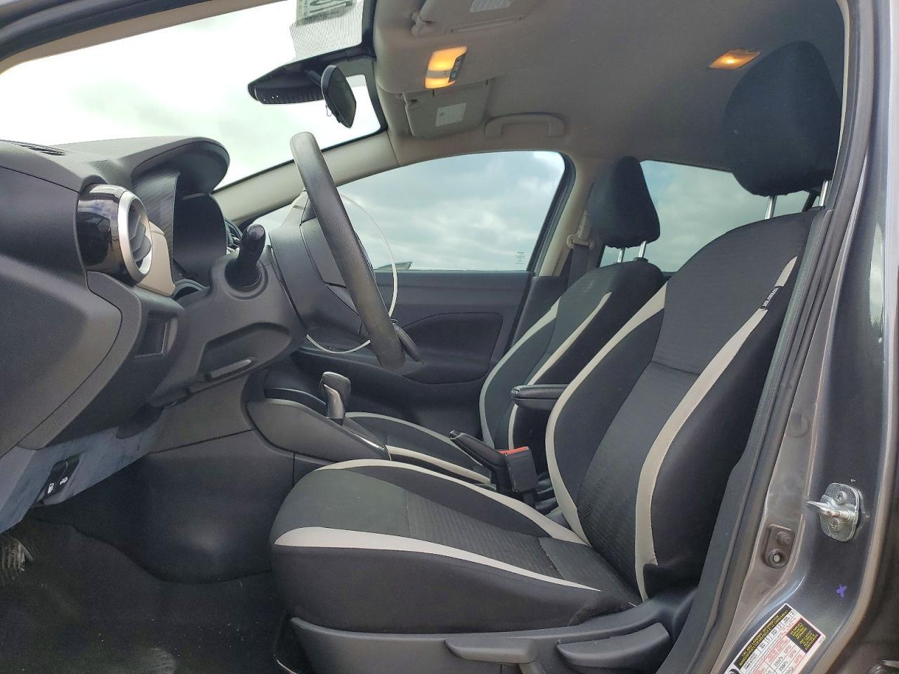 2021 Nissan Versa - Image 7